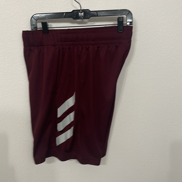 Mississippi State University Shorts - Picture 4 of 5